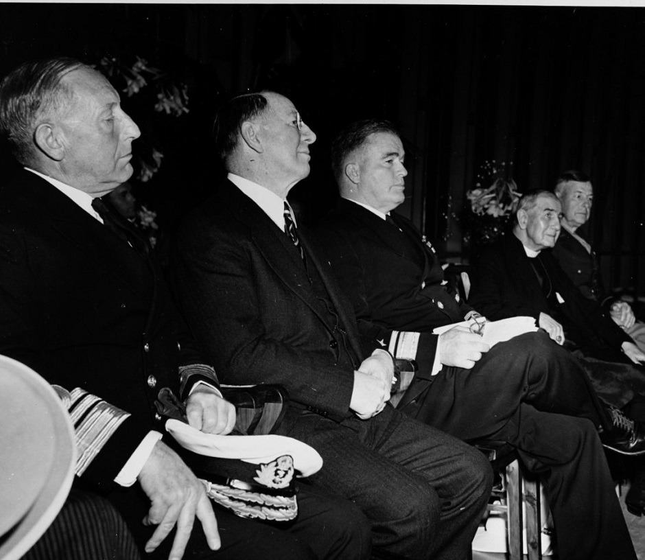 1944 US Navy Admiral, Secretary of the Navy Frank Knox and new CO of USNOB